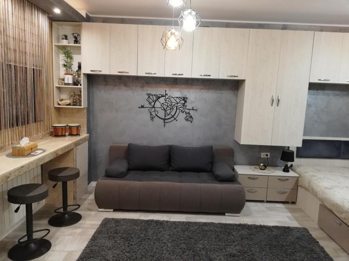 Tomis Suite Κονστάντζα Εξωτερικό φωτογραφία