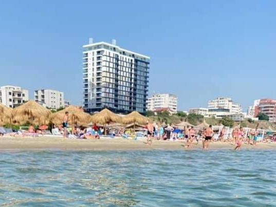 Tomis Suite Κονστάντζα Εξωτερικό φωτογραφία